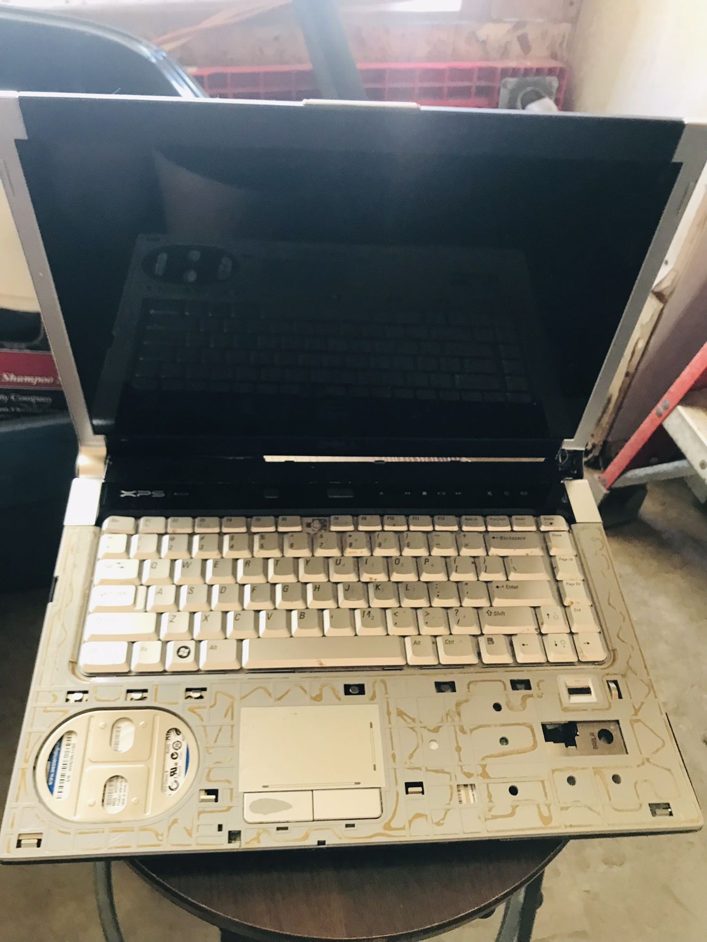 Dell Laptop XPS M1530 *PARTS ONLY*