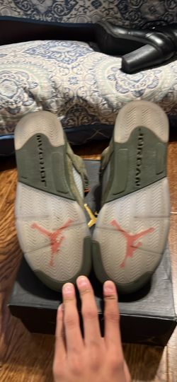 Air Jordan 5 retro (gs) (size 7)
