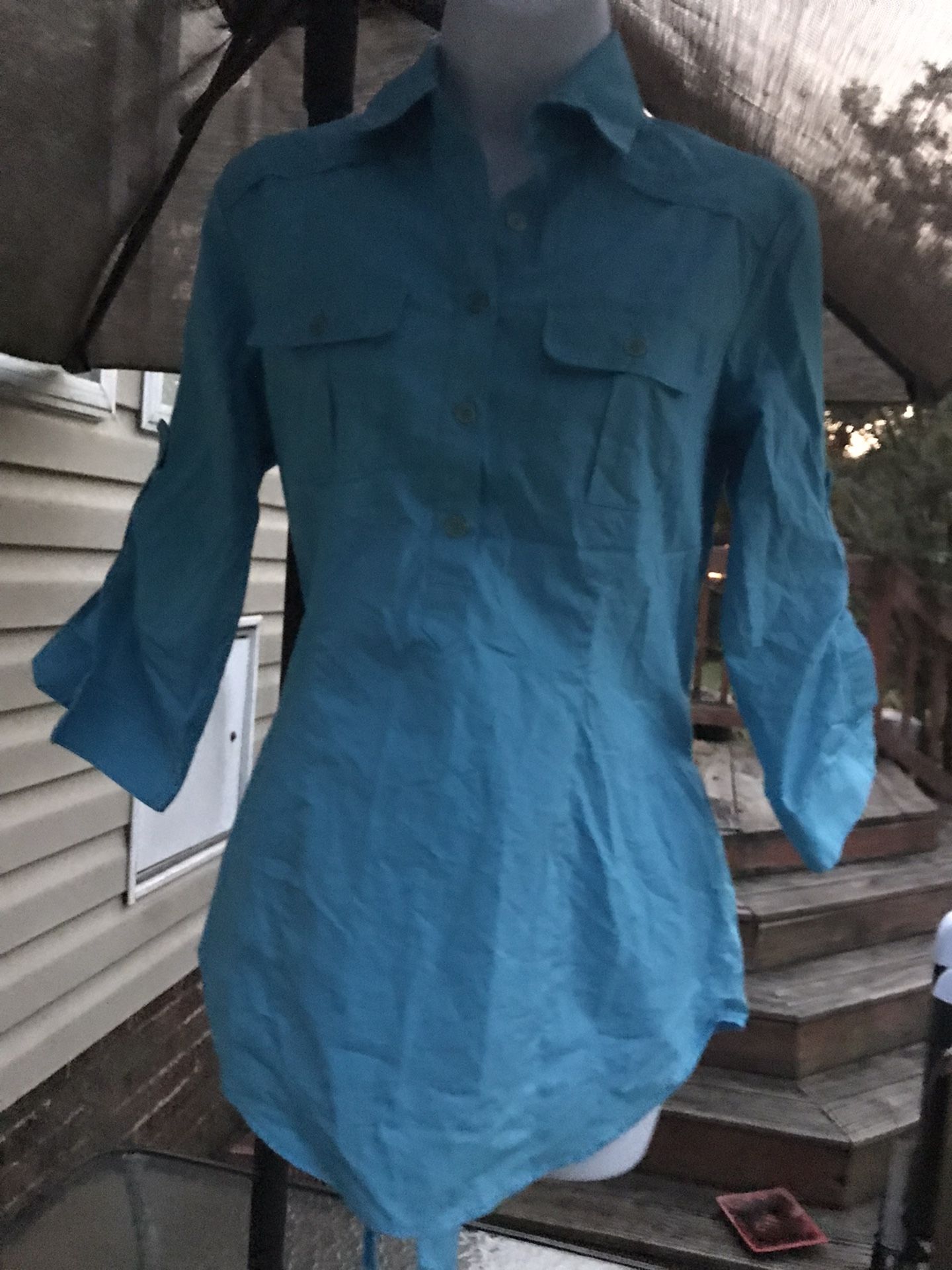 Women Top Size Small Excellent