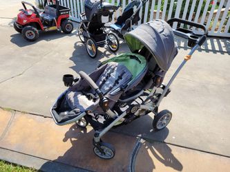 Contour Double Stroller Chair Move Position