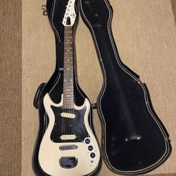 CMI E200 Electric Guitar 