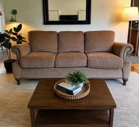 Bradington Young Designer Sofa – Premium American Made Quality