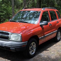 2004 Chevrolet Tracker