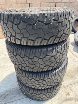 35x12.50r20 Yokohama tires  en excelentes condiciones de vida las 4