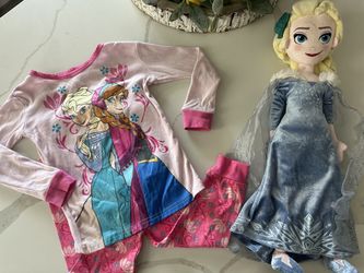 Frozen / Elsa Doll And 3T Pajamas 