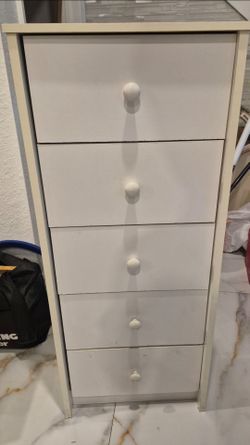 Chest/ Dresser
