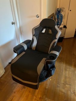gaming chair
