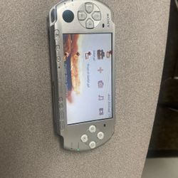 Silver PSP 3000