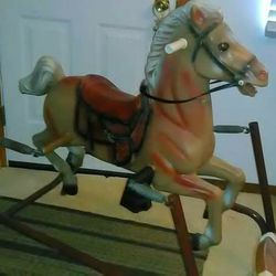 Vintage Wonder Horse Bouncing Ride On!