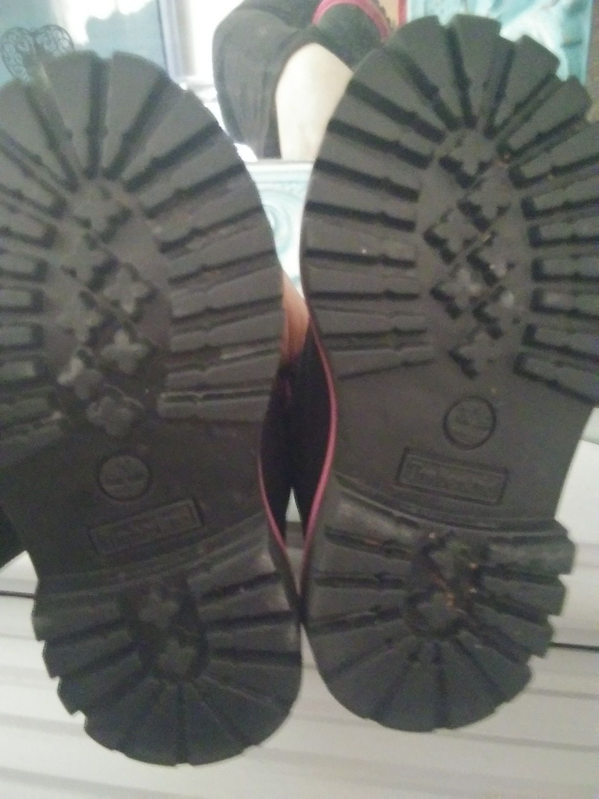 Timberland lil girl boots size 6