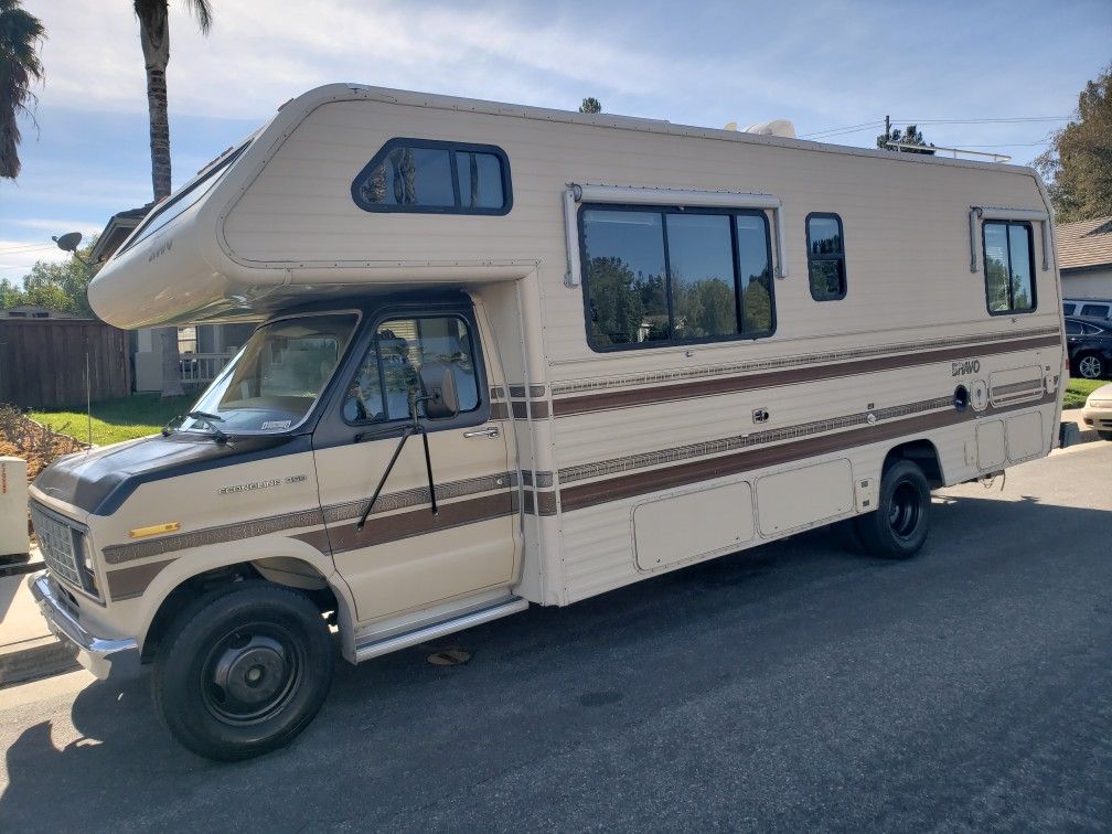 1988 Ford Honey Bravo RV
