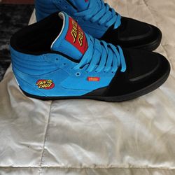 Etnies High Tops - Brand New