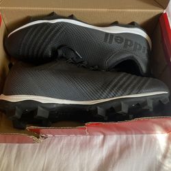 Riddle Cleats New