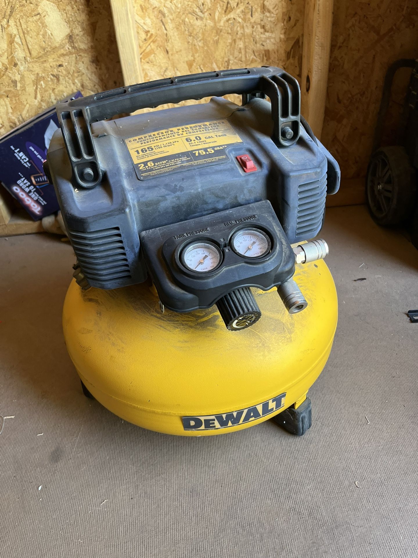 Dewalt Compressor