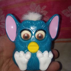VTG 1997 FURBY Mc D's happy meal toy