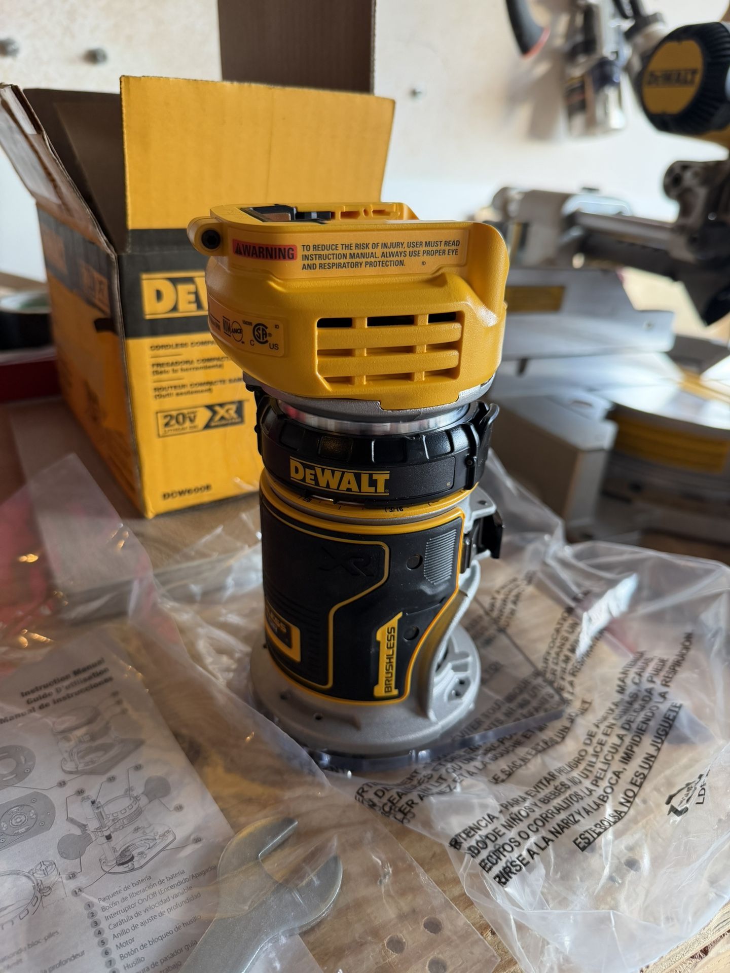 Router dewalt
