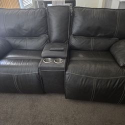 Leather, Powered Headrest & Lumbar, Power Recline