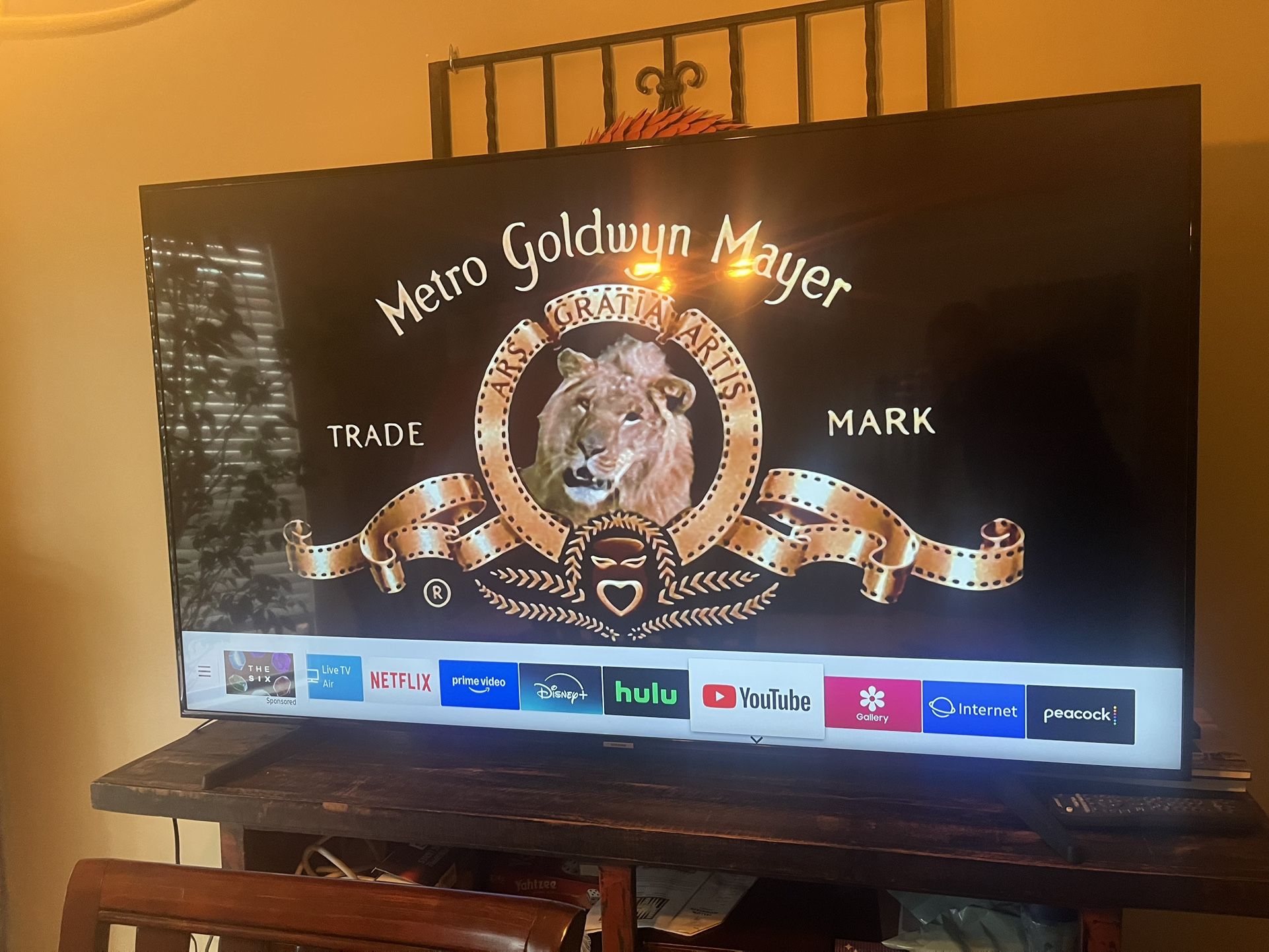 65inch Samsung 4K Smart TV