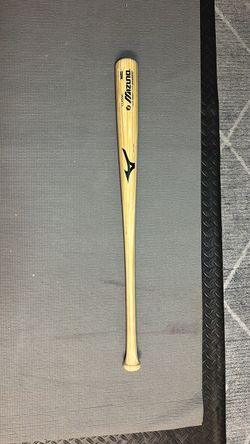 Bamboo wood bat