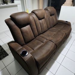 Dual PWR Recl Sofá Brown 