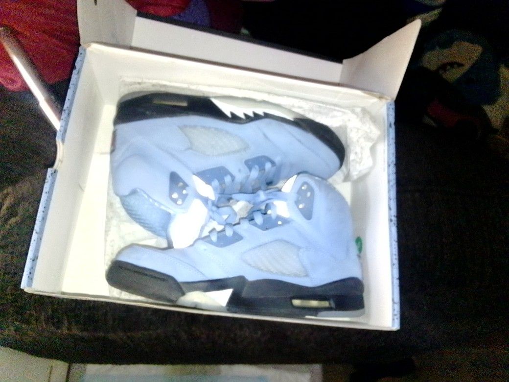 Retro Jordan 5's