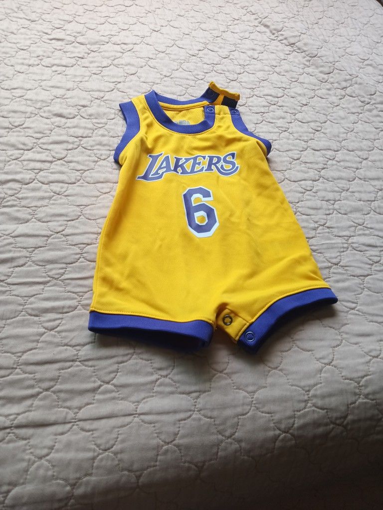 0 To 3 Month Old Lakers Number 6 LeBron James Jersey Onesie Brand New Condition