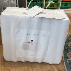 Gathre NWT Ball Pit 