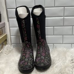 Bogs Classic High Corsage Boots Black Floral Size 9 