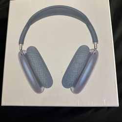 Apple AirPod Maxes