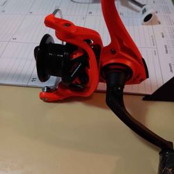 Lews Xfinity spinning combo