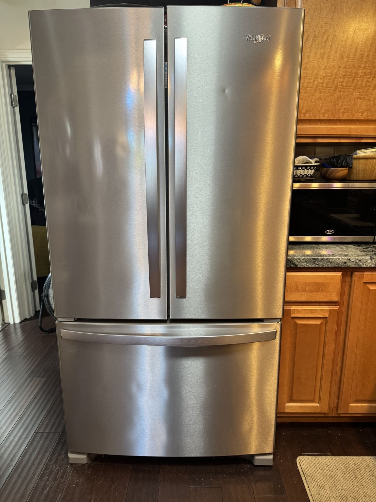 Whirlpool 25 Cubic Foot Fridge
