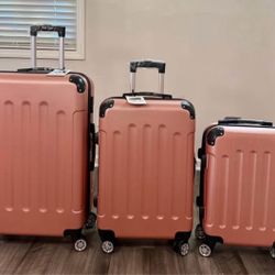 Luggage Set of 3 - Brand new !!