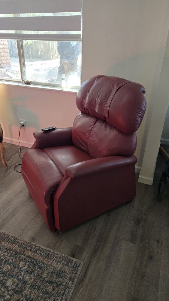 Power Lift Recliner Chair