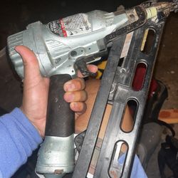 Hitachi Nail Gun