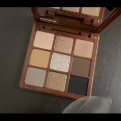 Anastasia Beverly Hills “Sultry” Mini Eyeshadow Palette — Brand New