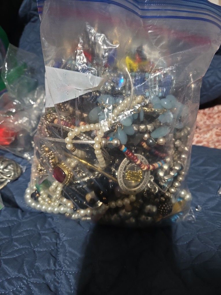 Antique jewelry. 