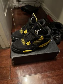 Jordan 4's