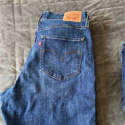 Levis Jeans
