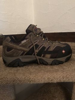 Brand new merrell Moab 2 work shoes