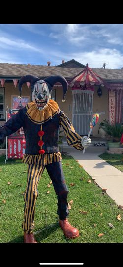 6 Foot NIBBLES THE CLOWN Halloween Animatronic
