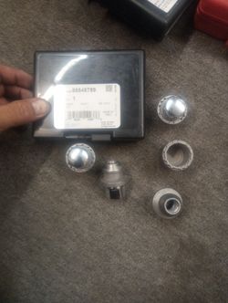 Gm Wheel Locks