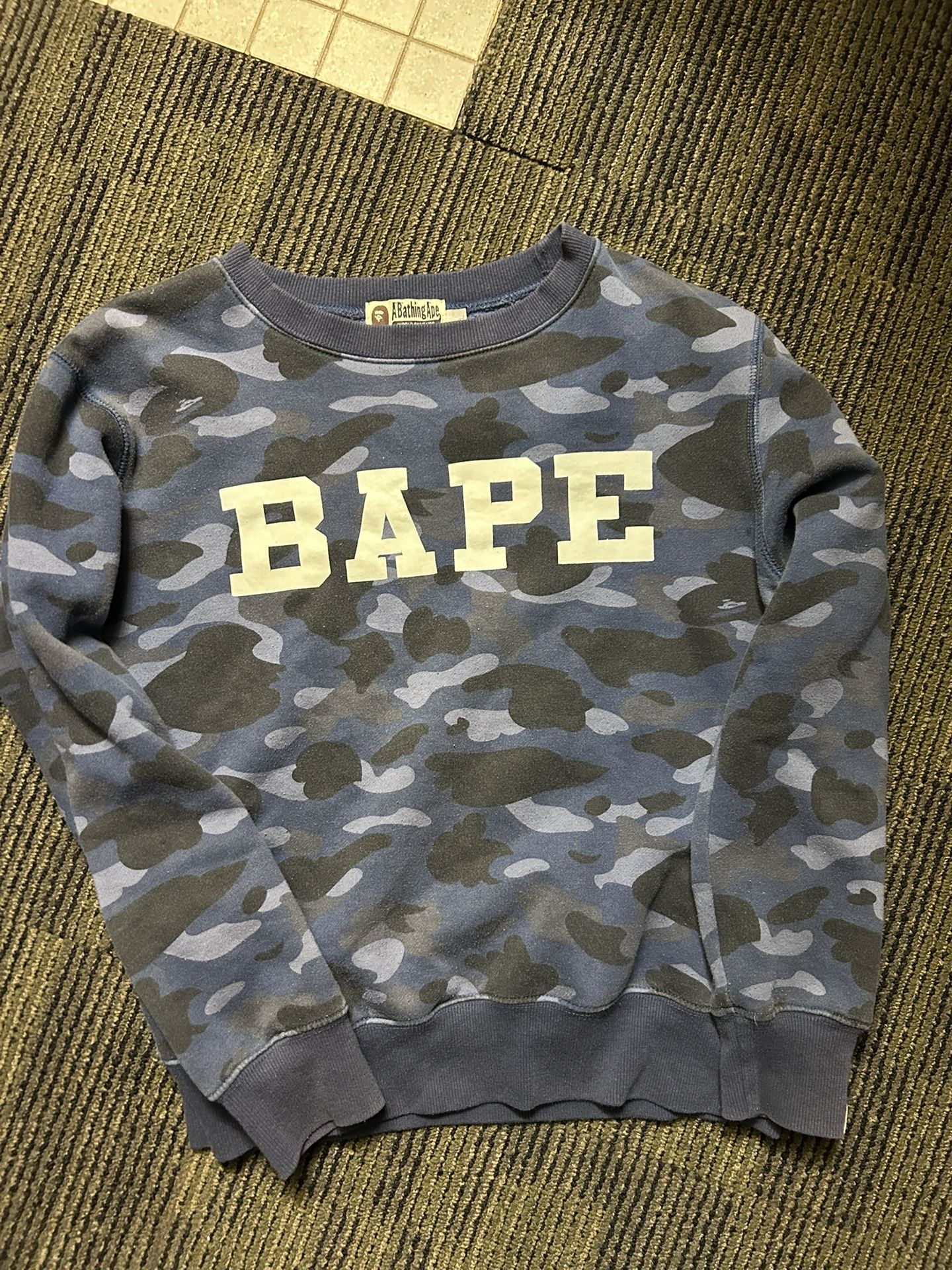 Bape Crewneck Large
