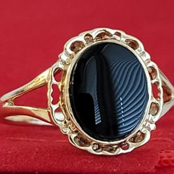 ⛔RESERVED⛔10k Size 6.75 Gorgeous Solid Yellow Gold Onyx Ring!/ Anillo de Oro con Onyx!👌🎁