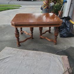 Vintage Pineapple Leg Dining Table