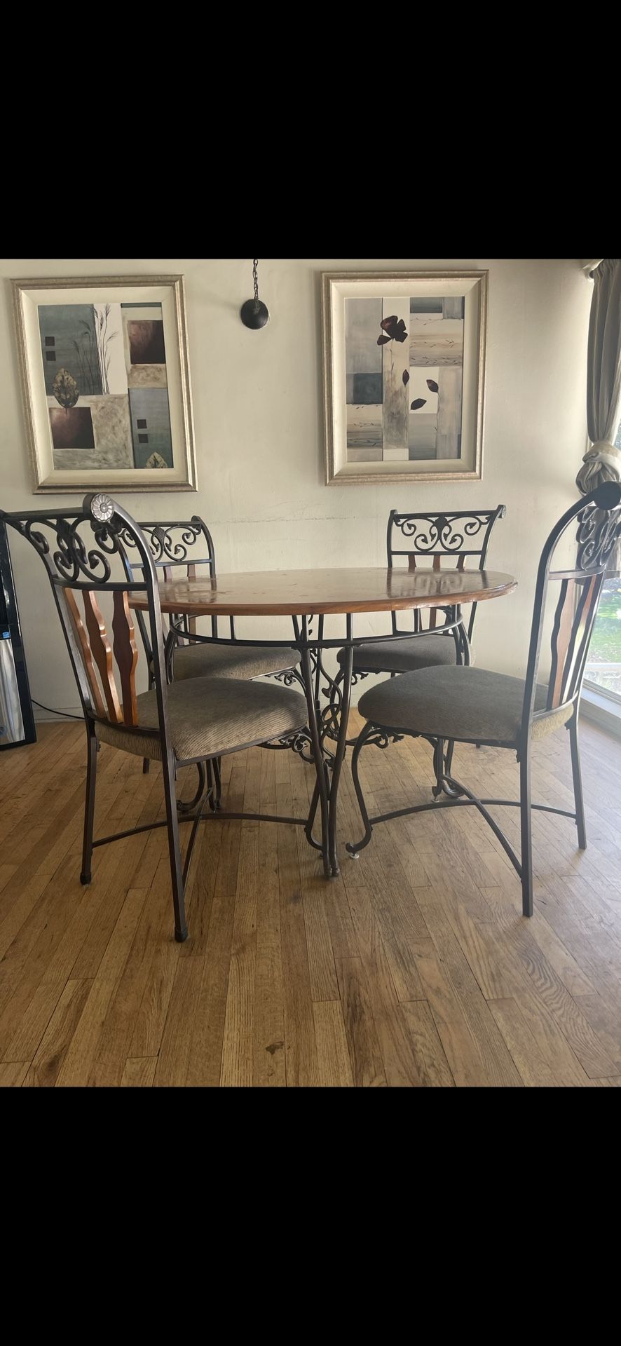 Dining Table With Chairs