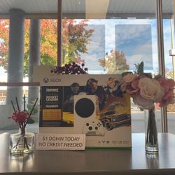 Microsoft Xbox Series S 512GB Gilded Hunters Bundle New - Pay $1 DOWN AVAILABLE - NO CREDIT NEEDED 