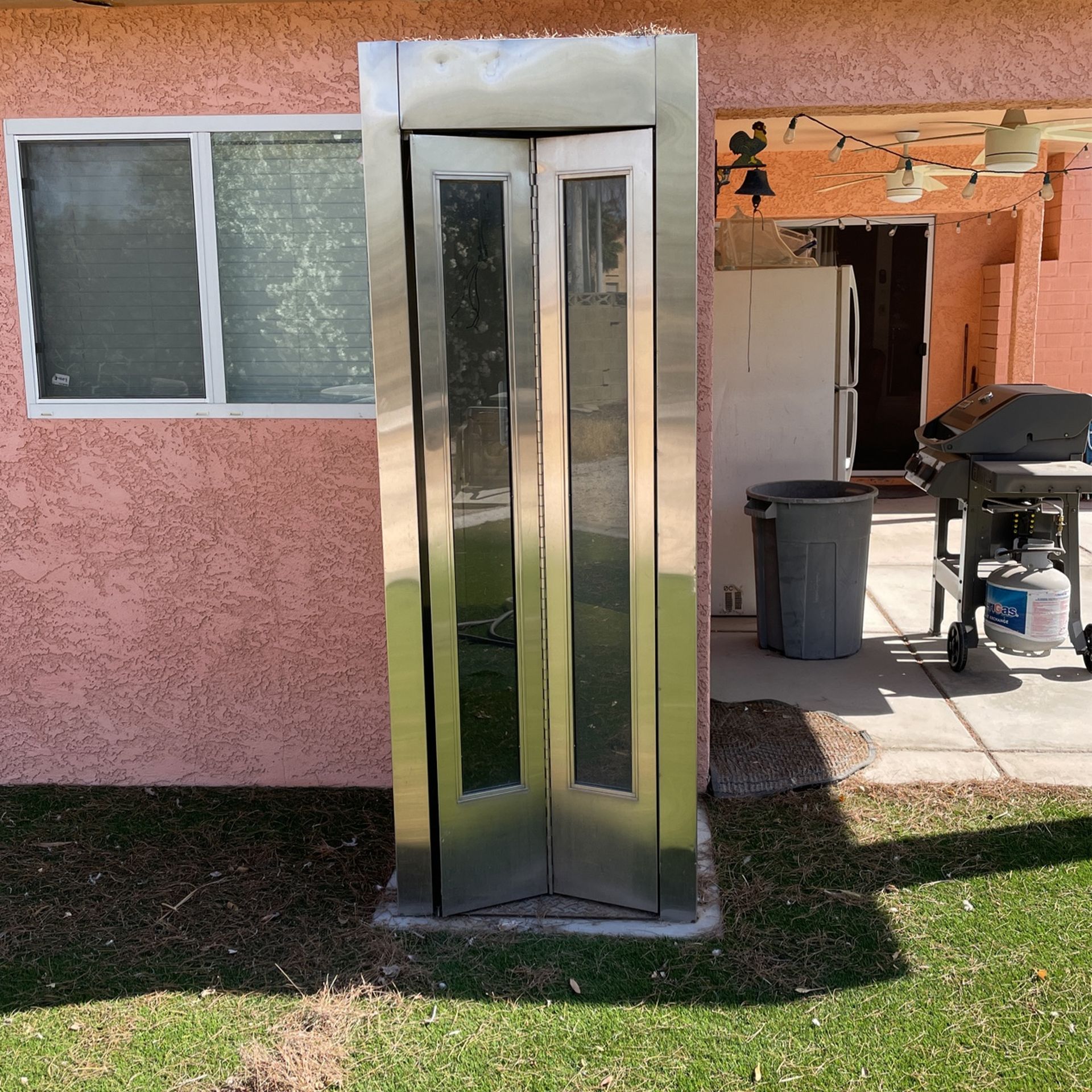 Aluminum Phone Booth