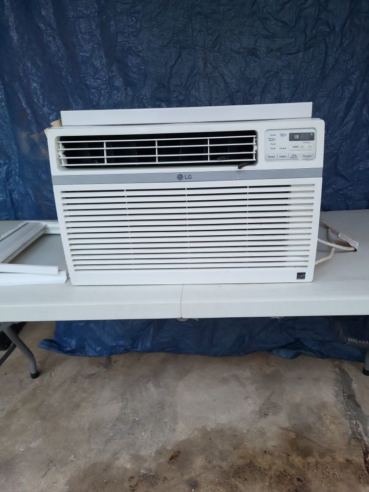 LG Window Air Conditioner
