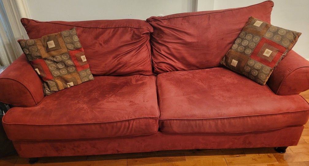 Free Red Sofa