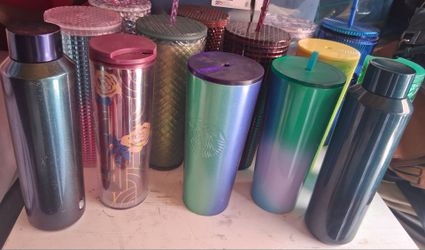 CLEARING OUT  STORAGE: MUST GO TODAY!!14 Starbucks Cups